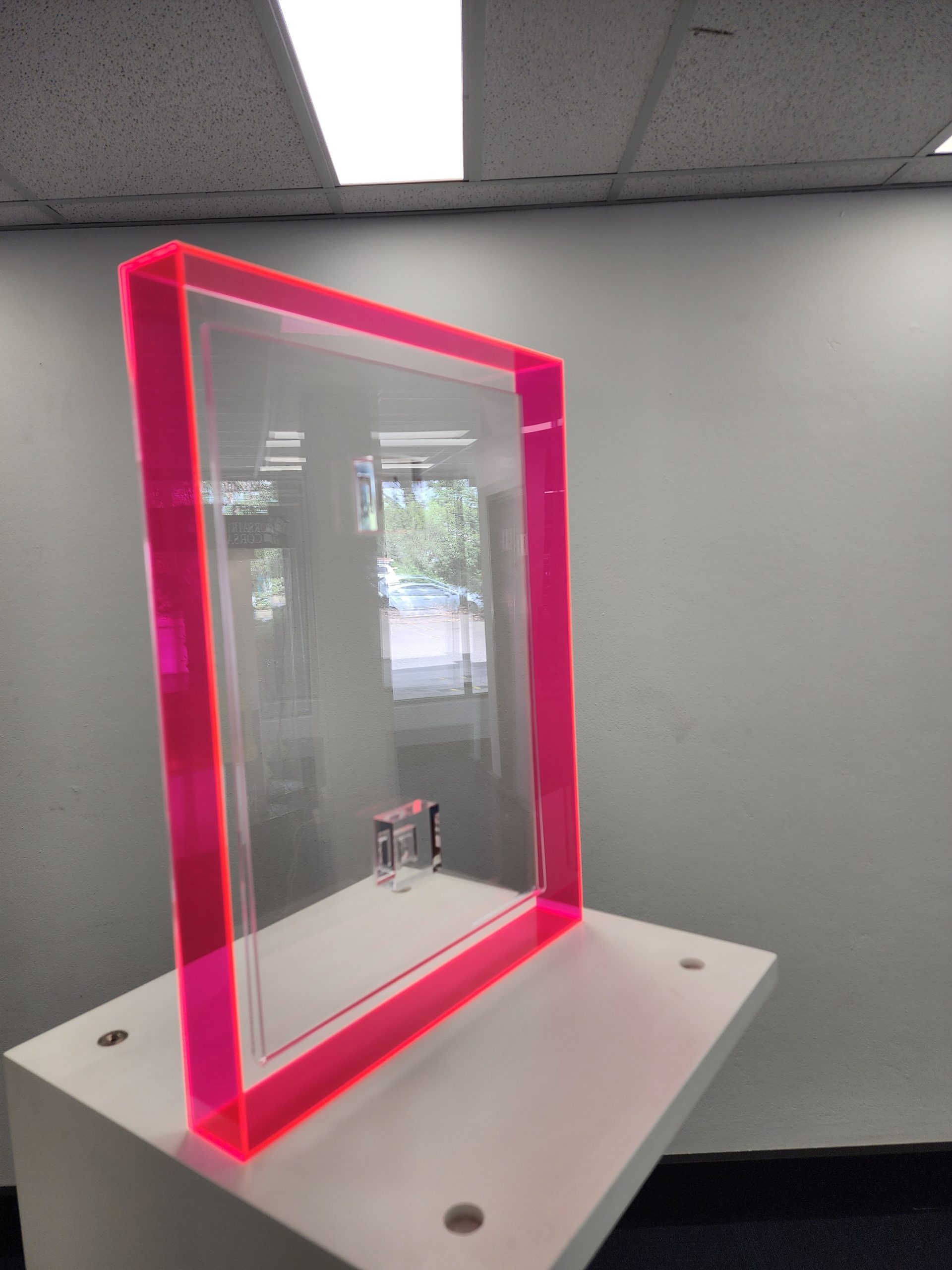 pink-fluoro-A3-photo-frame